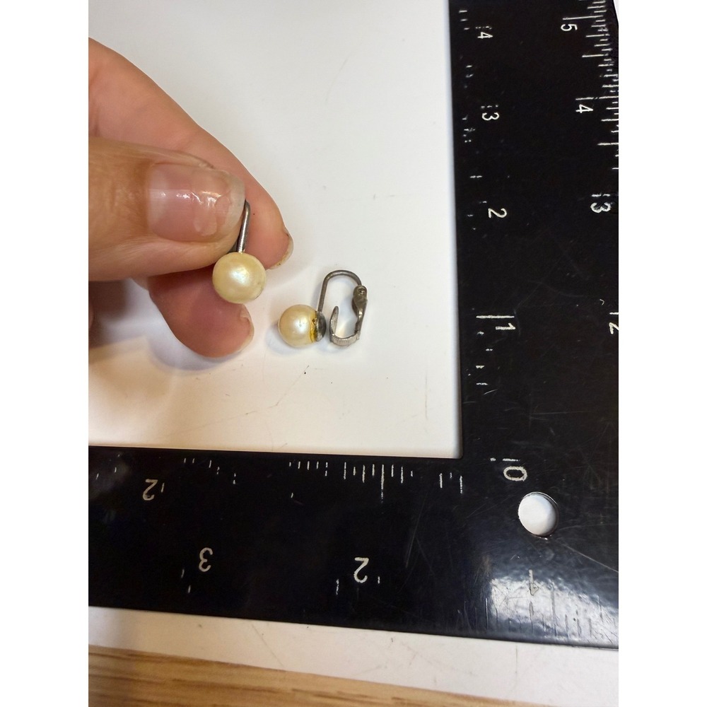 Vintage Faux Pearl Clip On Earrings Silver Tone Cream Studs Classic Jewelry